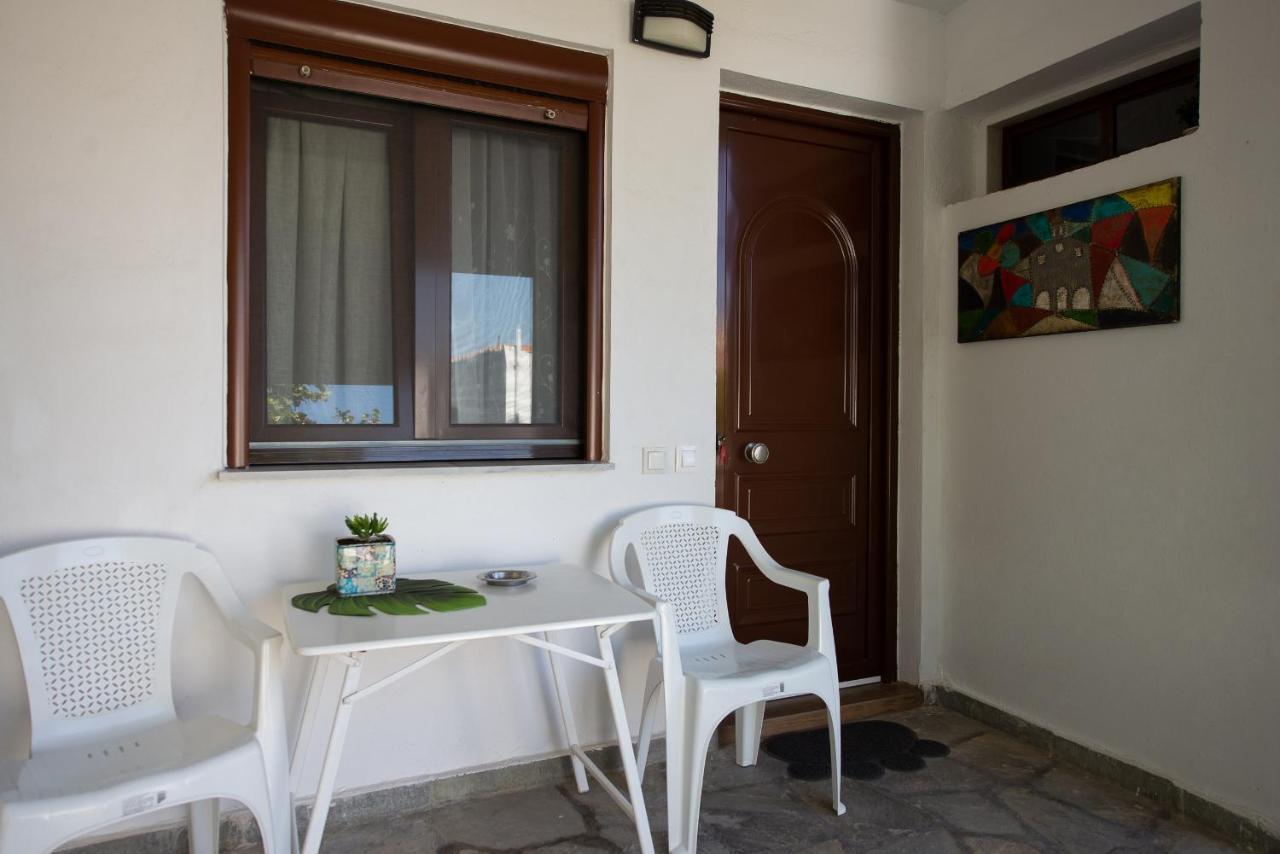 Mala - Μάλα Apartment Afytos Exterior photo