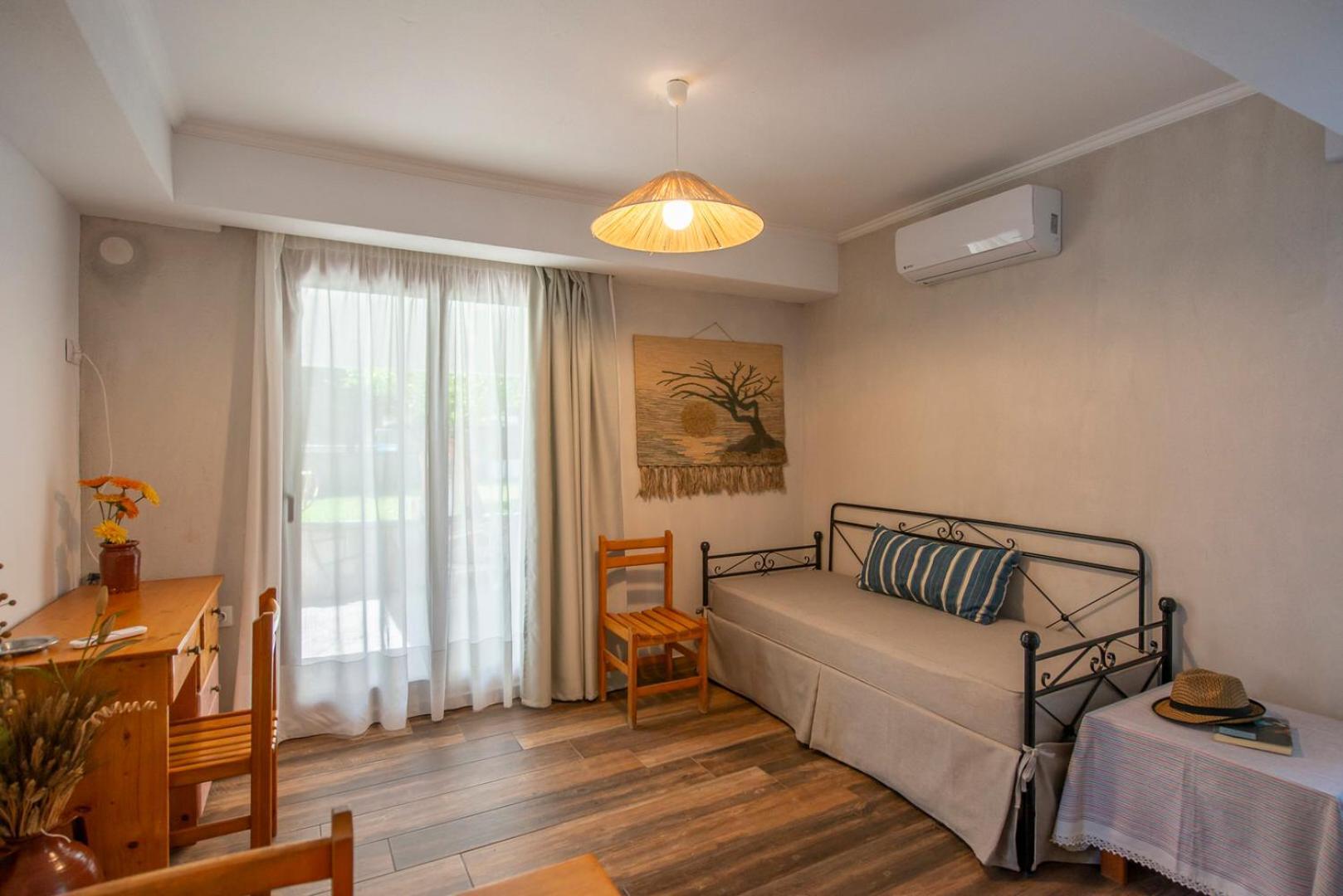 Mala - Μάλα Apartment Afytos Exterior photo